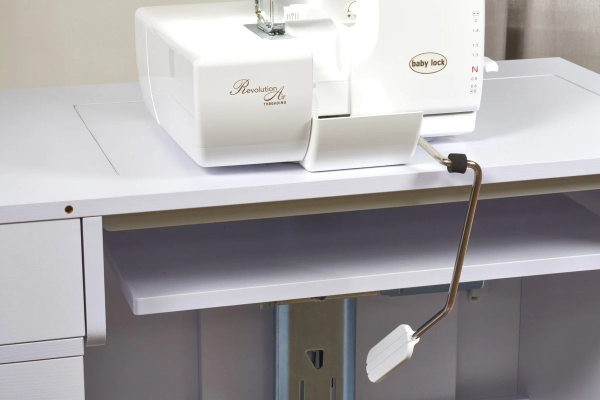 Baby Lock Serenity 4-Thread Serger (BLSS4) [Pre-order]